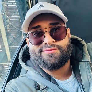 Meet your Posher, Hector